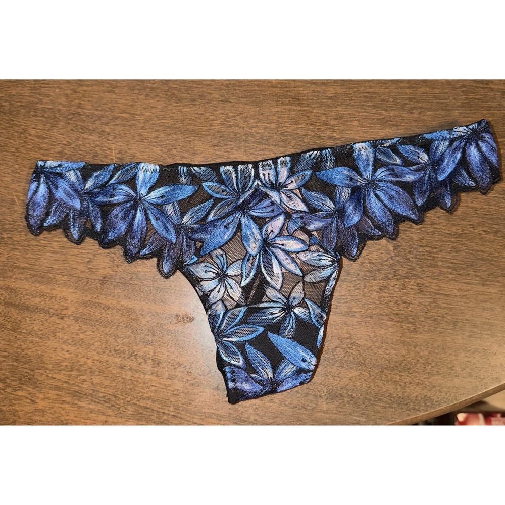 Victoria's Secret Black and Blue Floral Panty